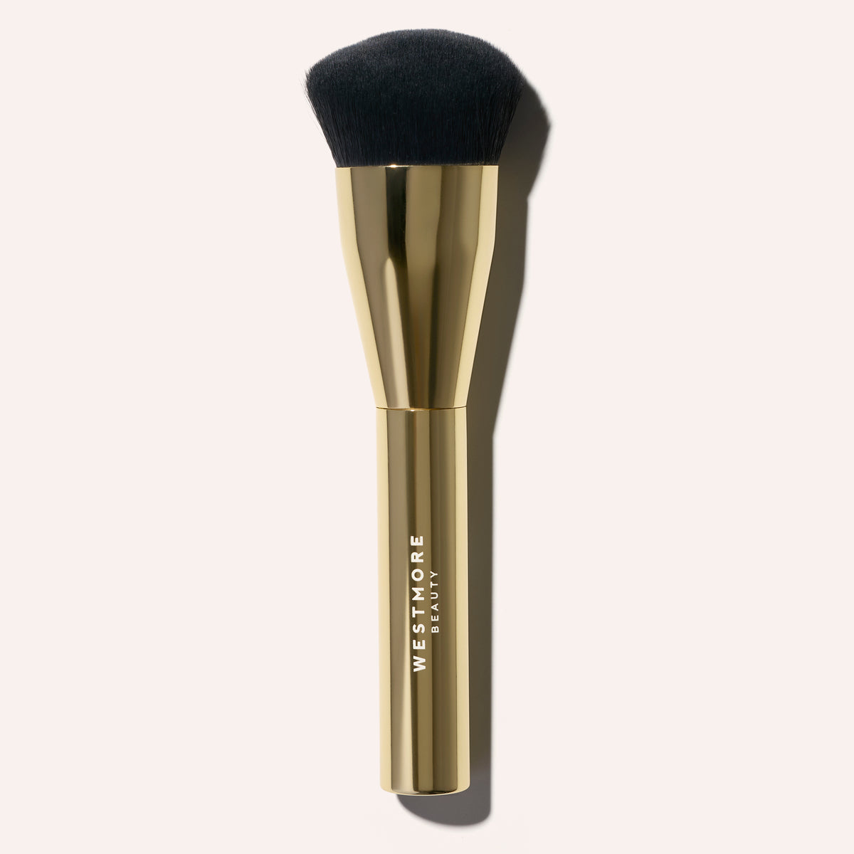 Brocha para tez con infusión de carbón